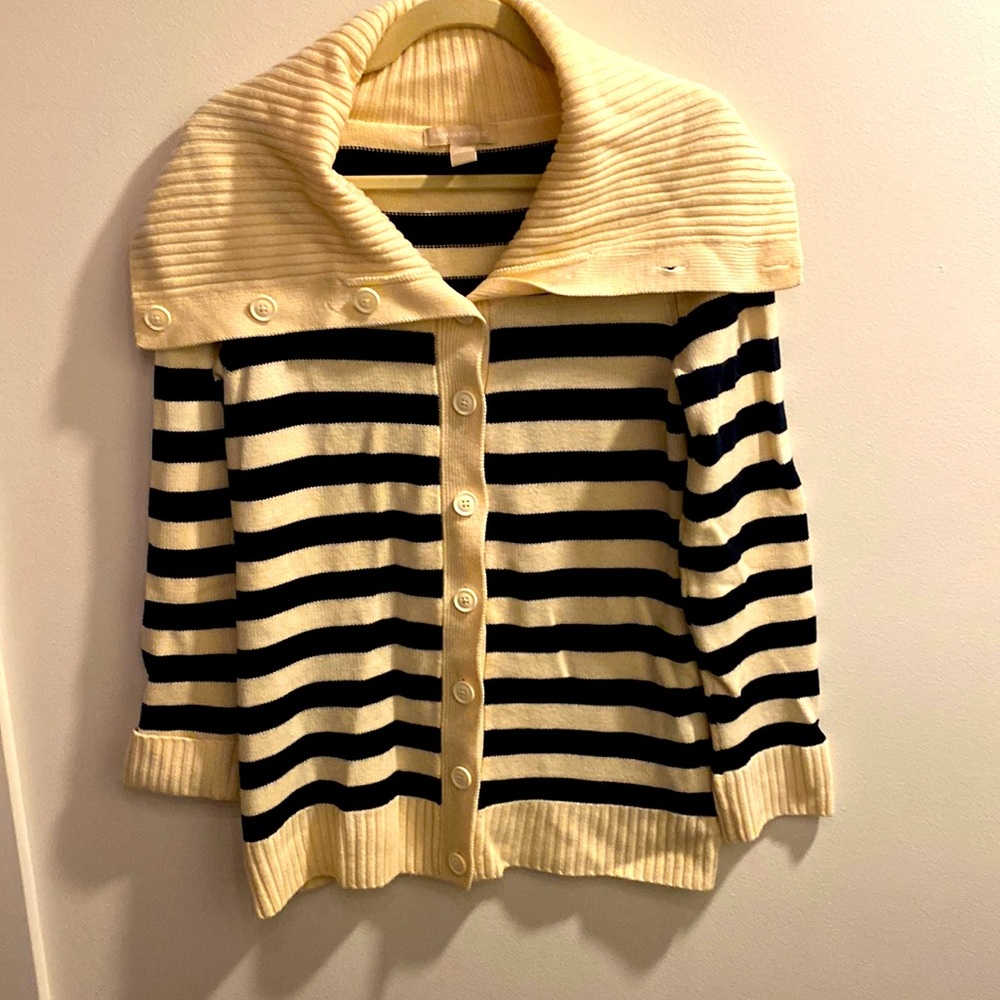 Navy and Cream Banana Republic Sweater M